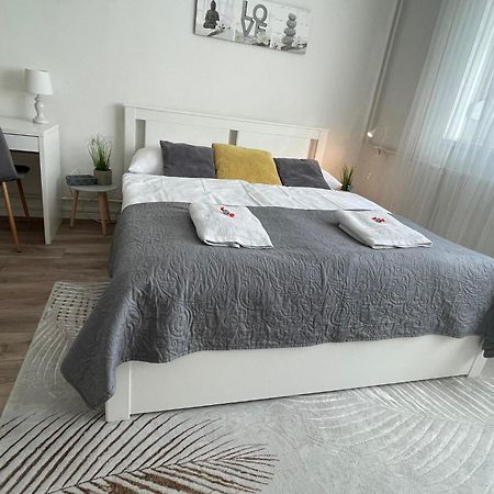 Magnolia Apartman Győr Eksteriør bilde