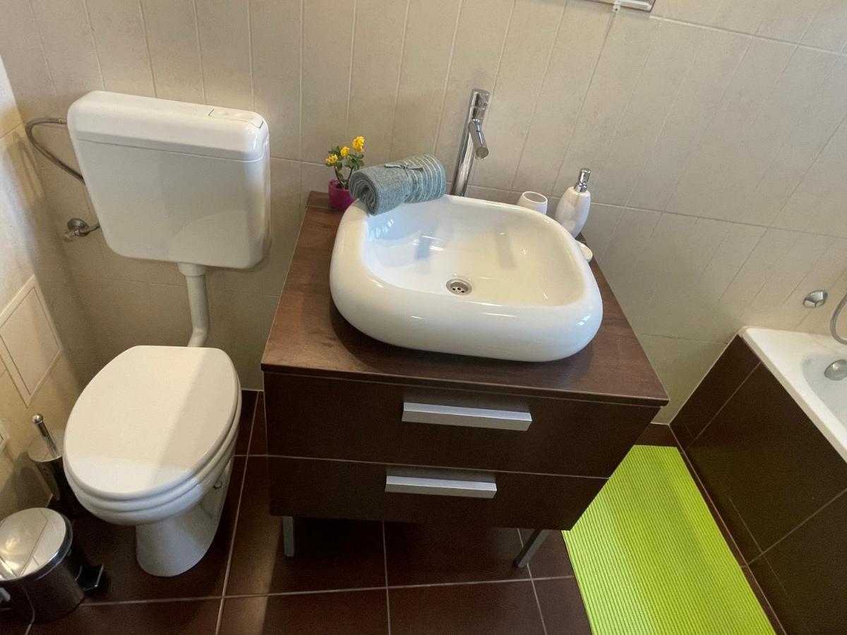 Magnolia Apartman Győr Eksteriør bilde